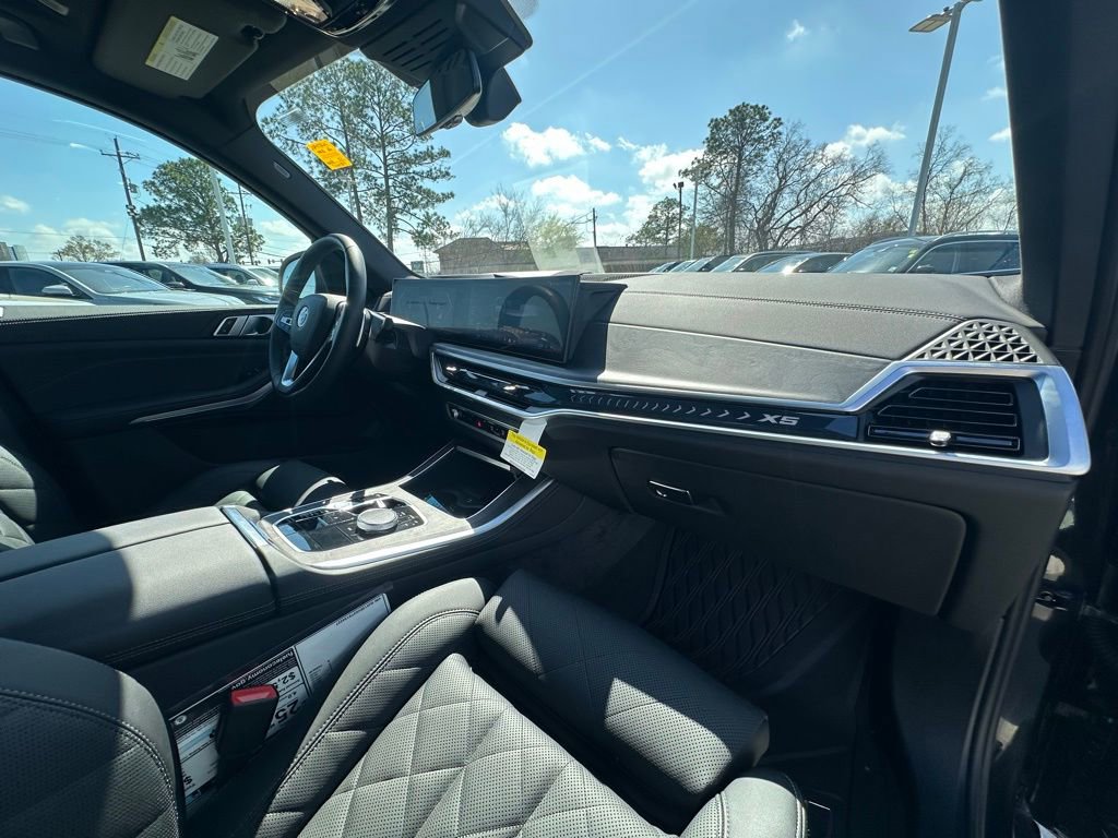 Certified 2026 BMW X5 sDrive40i w/ Climate Comfort Package image 35