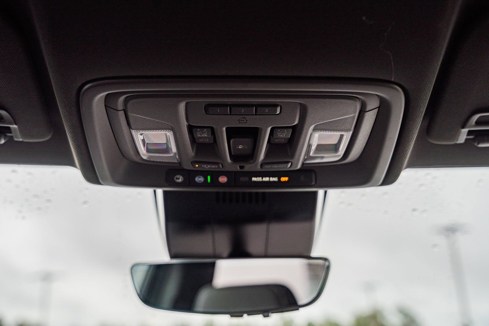 Used 2025 GMC Sierra 3500 Denali w/ Denali Reserve Package image 40