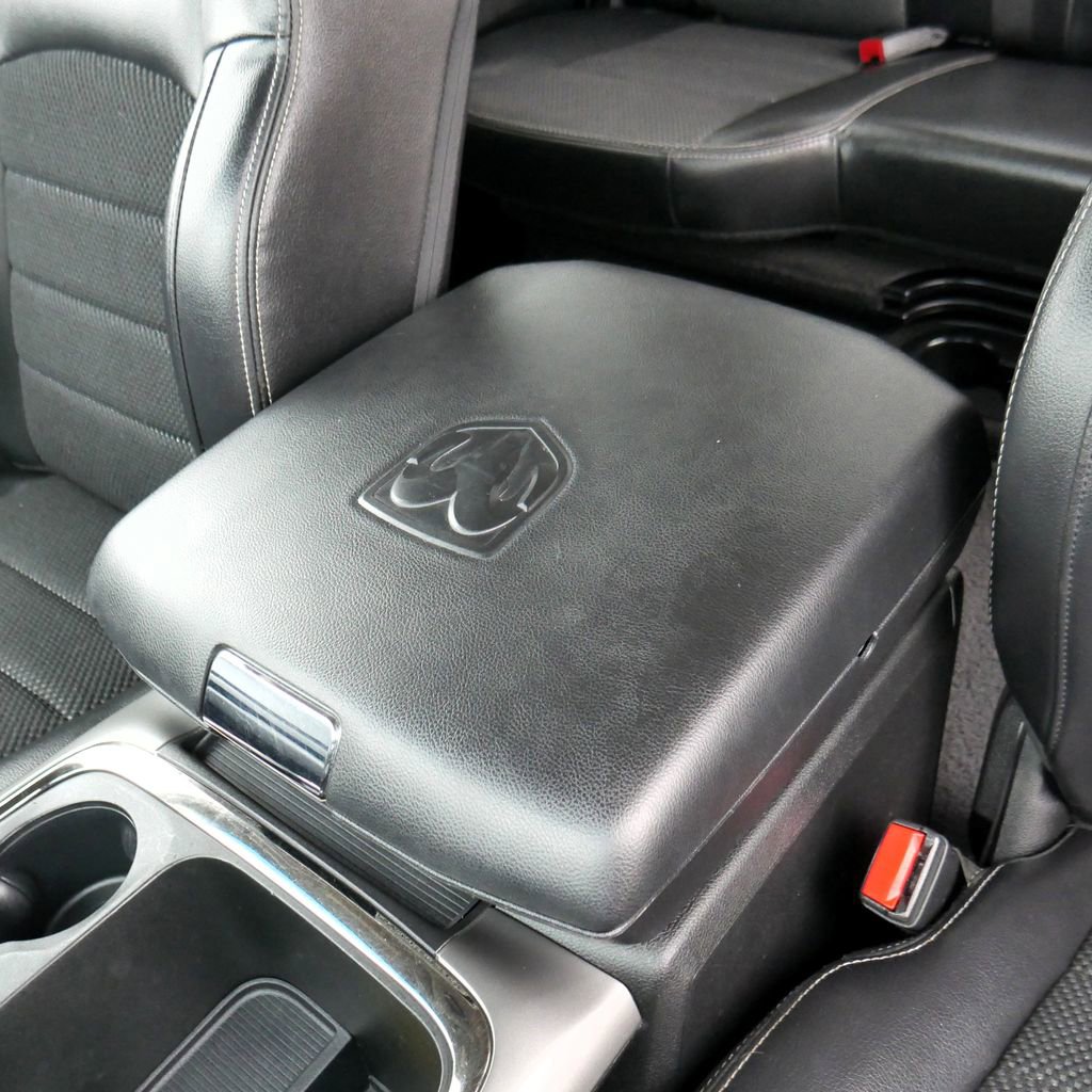 Used 2017 RAM 1500 Sport w/ Black Ram 1500 Sport Group image 26