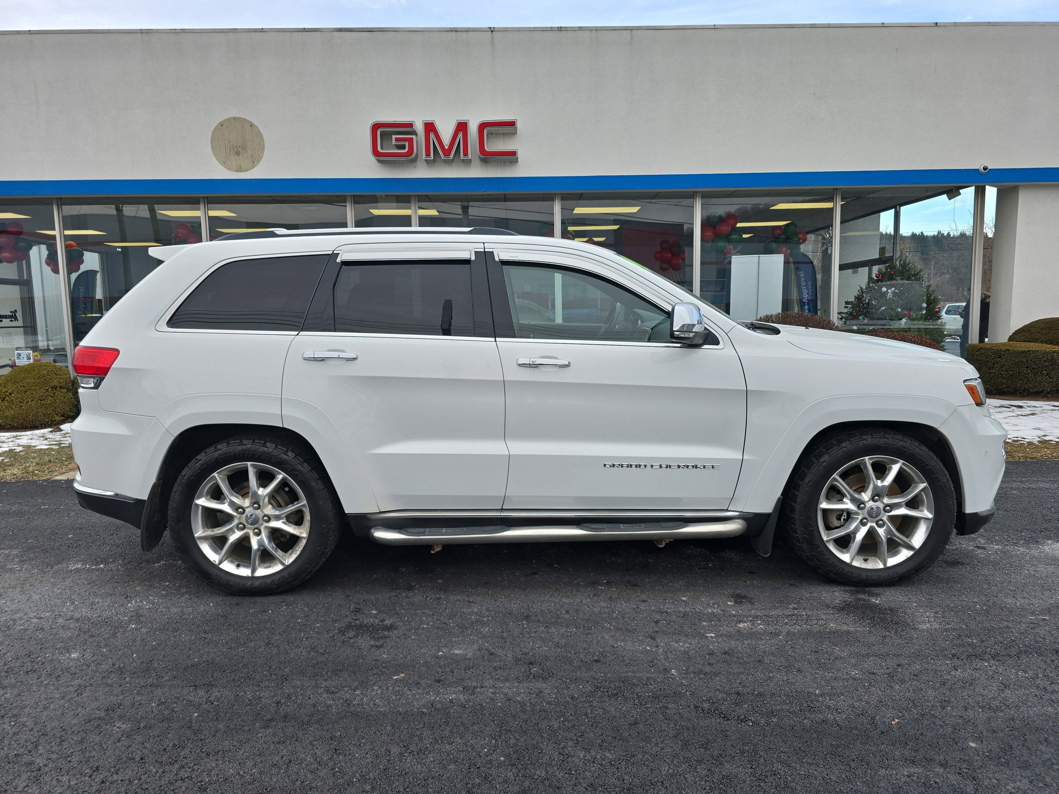 Used 2014 Jeep Grand Cherokee Summit video 2
