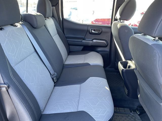 Certified 2023 Toyota Tacoma TRD Off-Road image 21