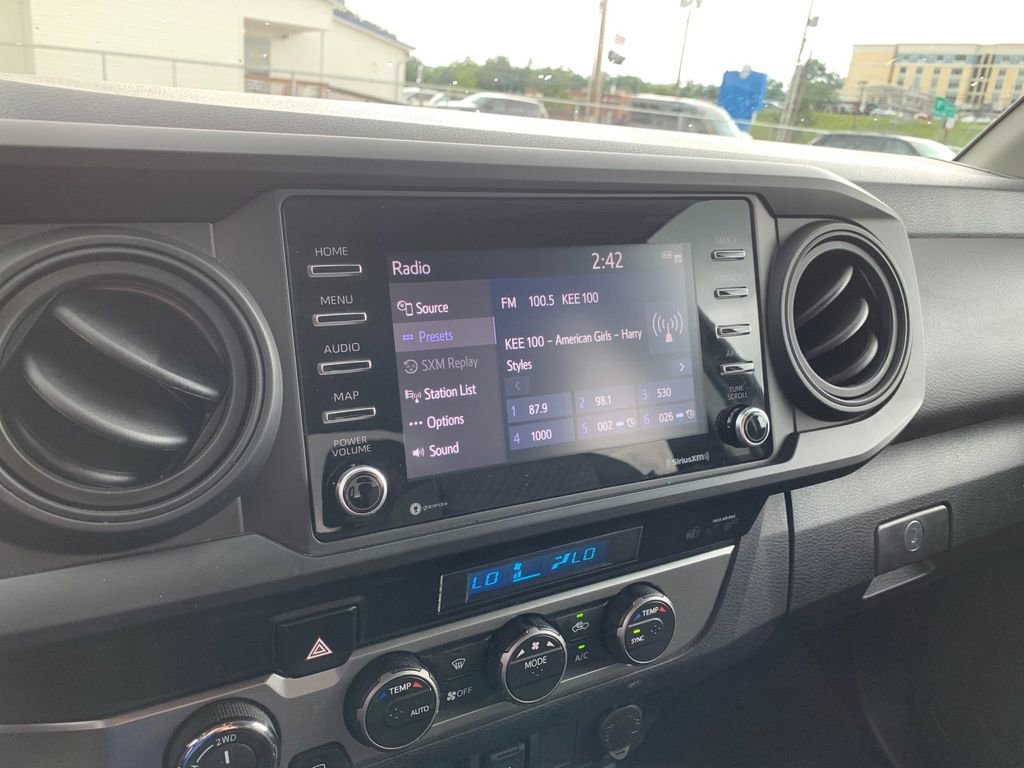 Used 2023 Toyota Tacoma SR AWD/4WD image 21