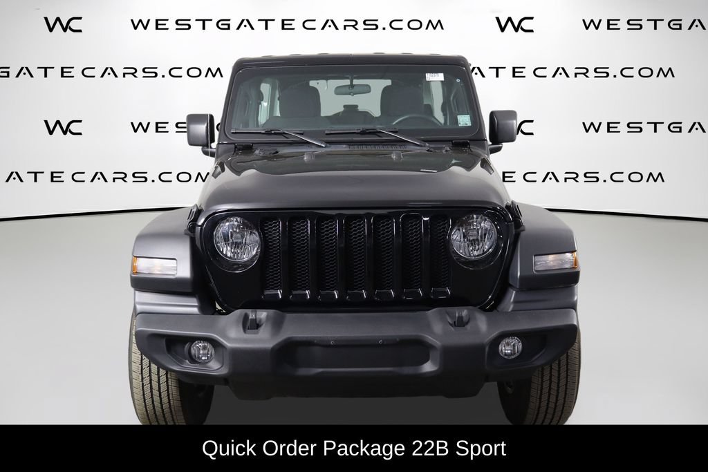 Used 2022 Jeep Wrangler Unlimited Sport AWD/4WD video 2
