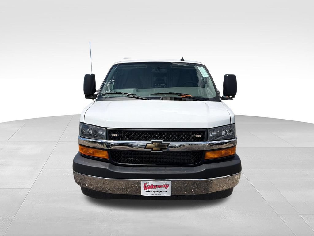 New 2025 Chevrolet Express 3500 w/ Power Convenience Package RWD image 4