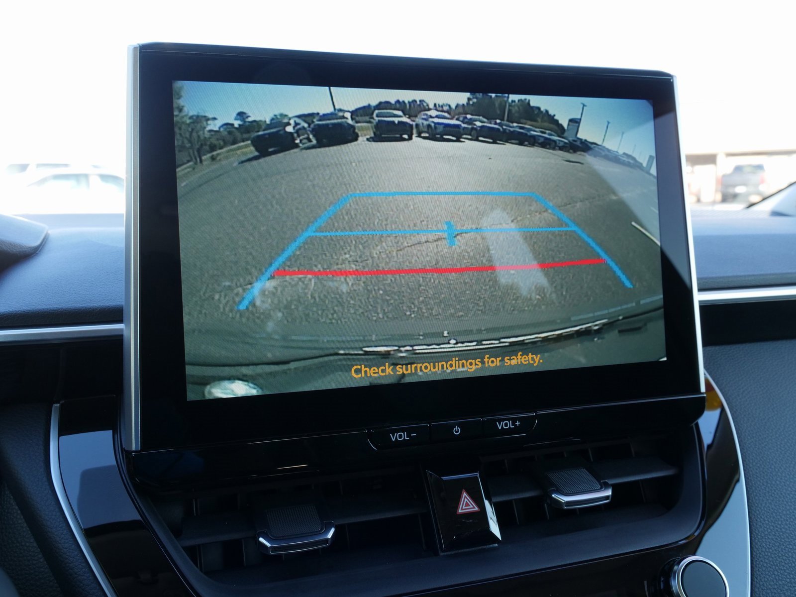 Used 2025 Toyota Corolla XLE image 29