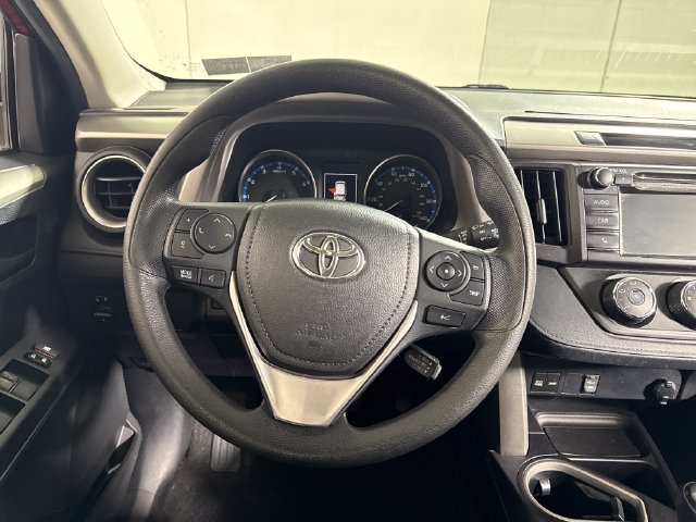 Used 2018 Toyota RAV4 LE w/ All Weather Liner Package AWD/4WD image 23