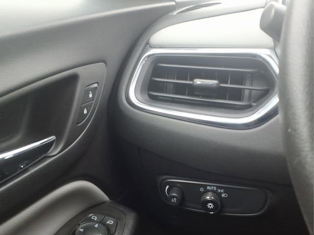 Certified 2024 Chevrolet Equinox LS w/ LS Convenience Package image 20