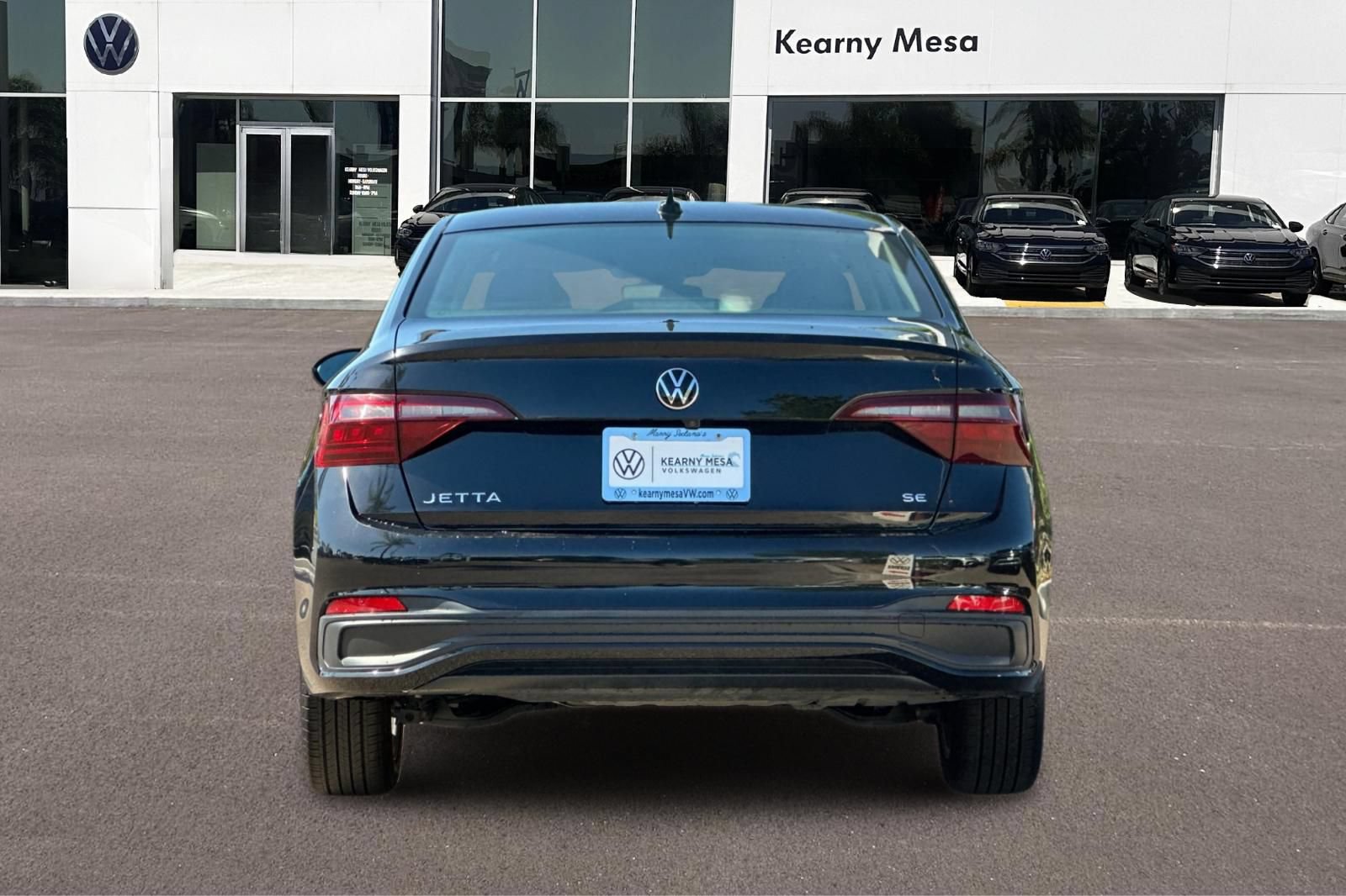 Used 2024 Volkswagen Jetta SE FWD image 5
