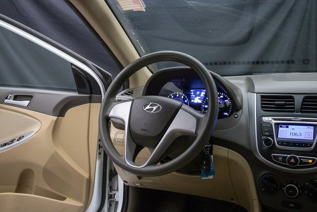 Used 2014 Hyundai Accent GLS image 13