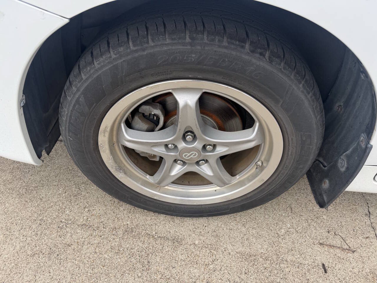 Used 2009 Toyota Matrix FWD image 30