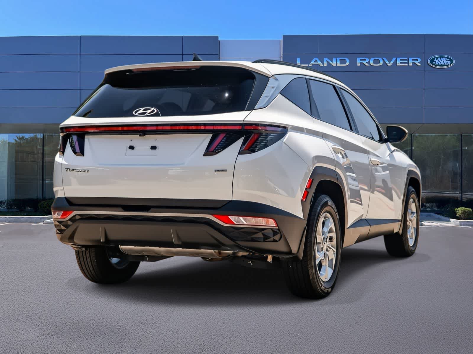 Used 2023 Hyundai Tucson SEL AWD/4WD image 4