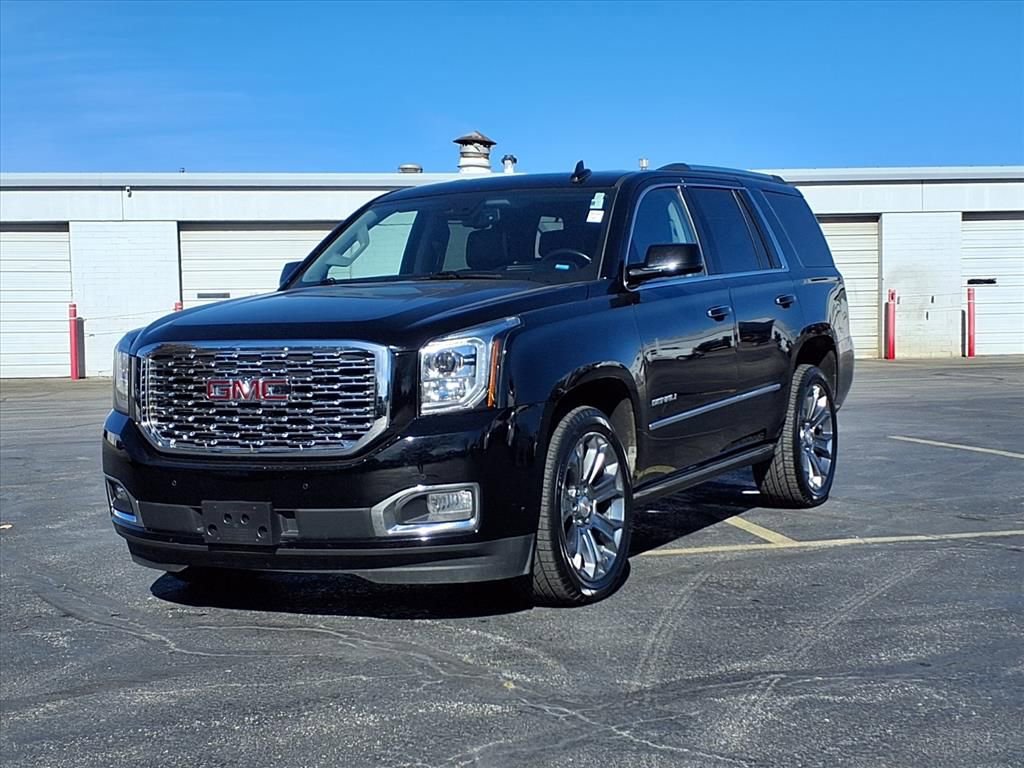 Used 2020 GMC Yukon Denali image 2
