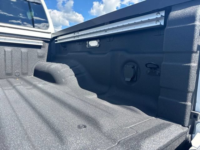 Certified 2025 Nissan Frontier SV w/ SV Convenience Package AWD/4WD image 26