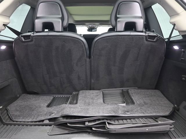 Used 2024 Volvo XC90 B5 Plus w/ Protection Package Premier image 31