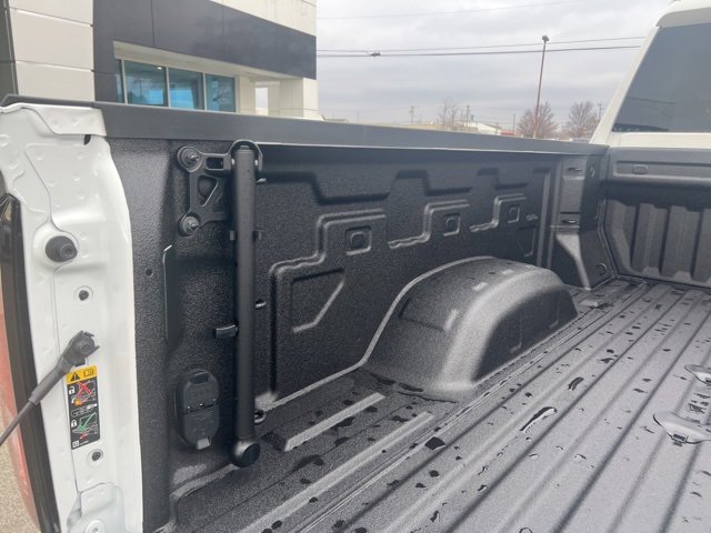 New 2025 GMC Sierra 2500 SLE image 18