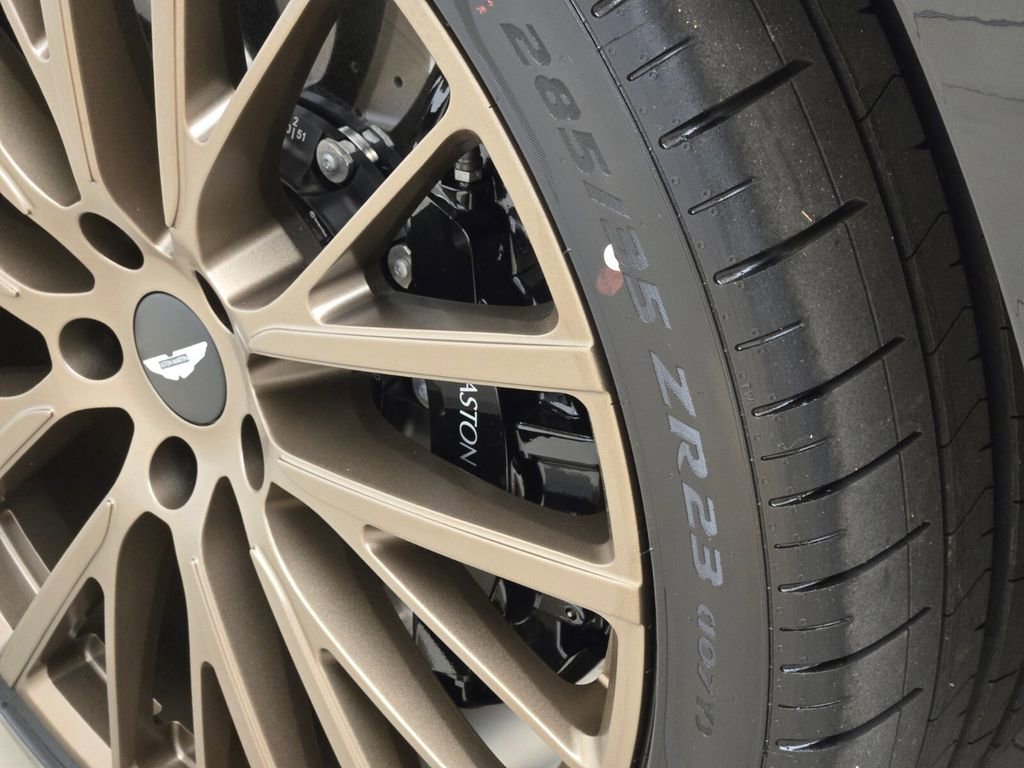 New 2026 Aston Martin DBX 707 AWD/4WD image 12