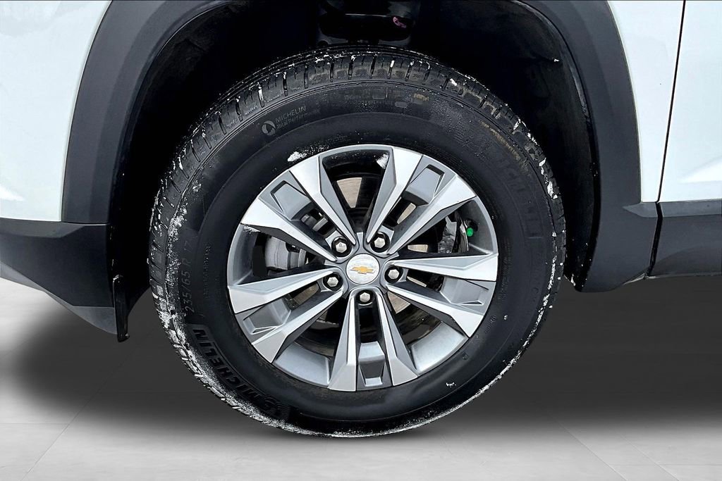 Used 2025 Chevrolet Equinox LT AWD/4WD image 35