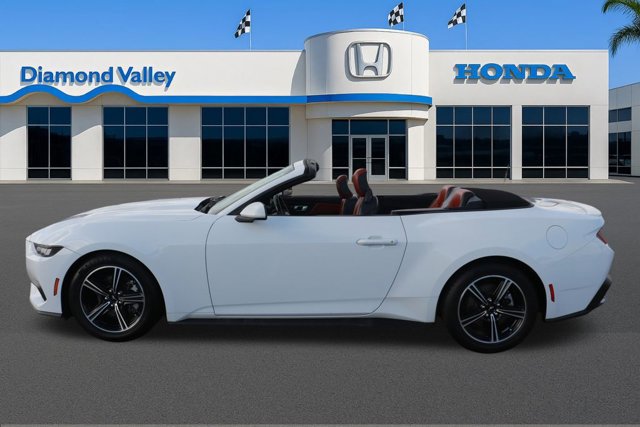 Used 2024 Ford Mustang Premium image 8