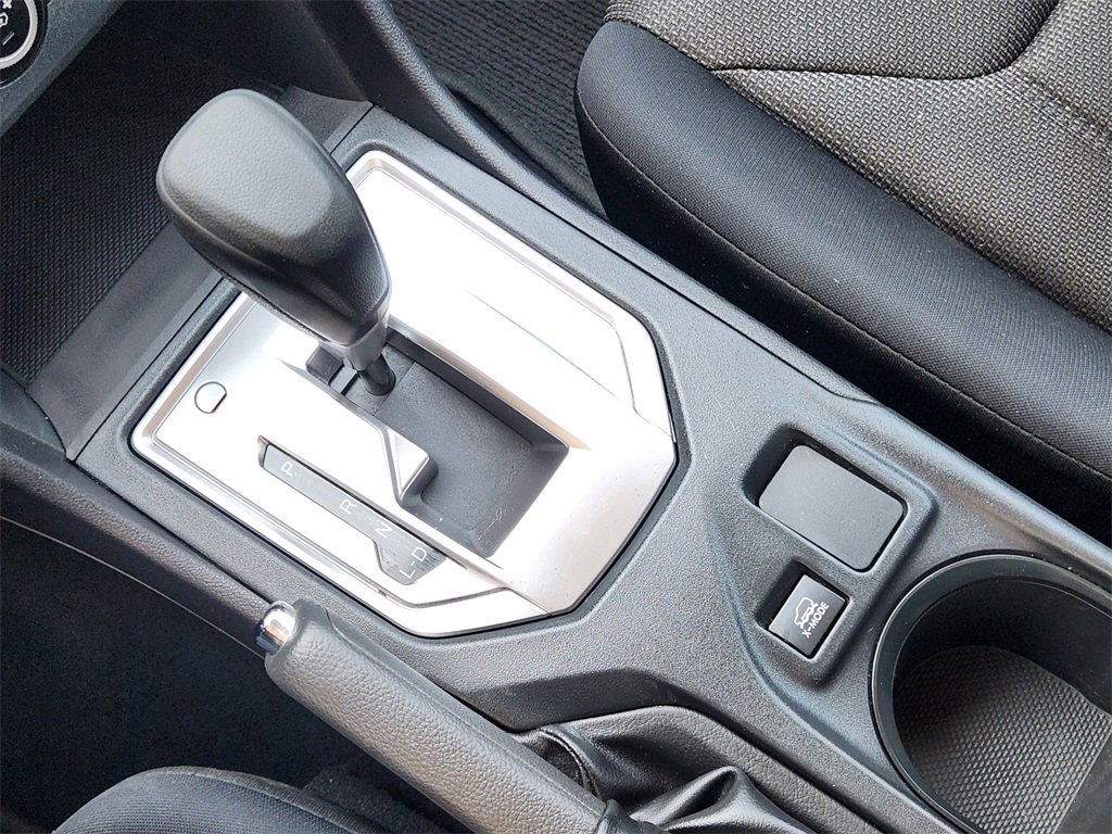 Certified 2020 Subaru Crosstrek 2.0i image 16