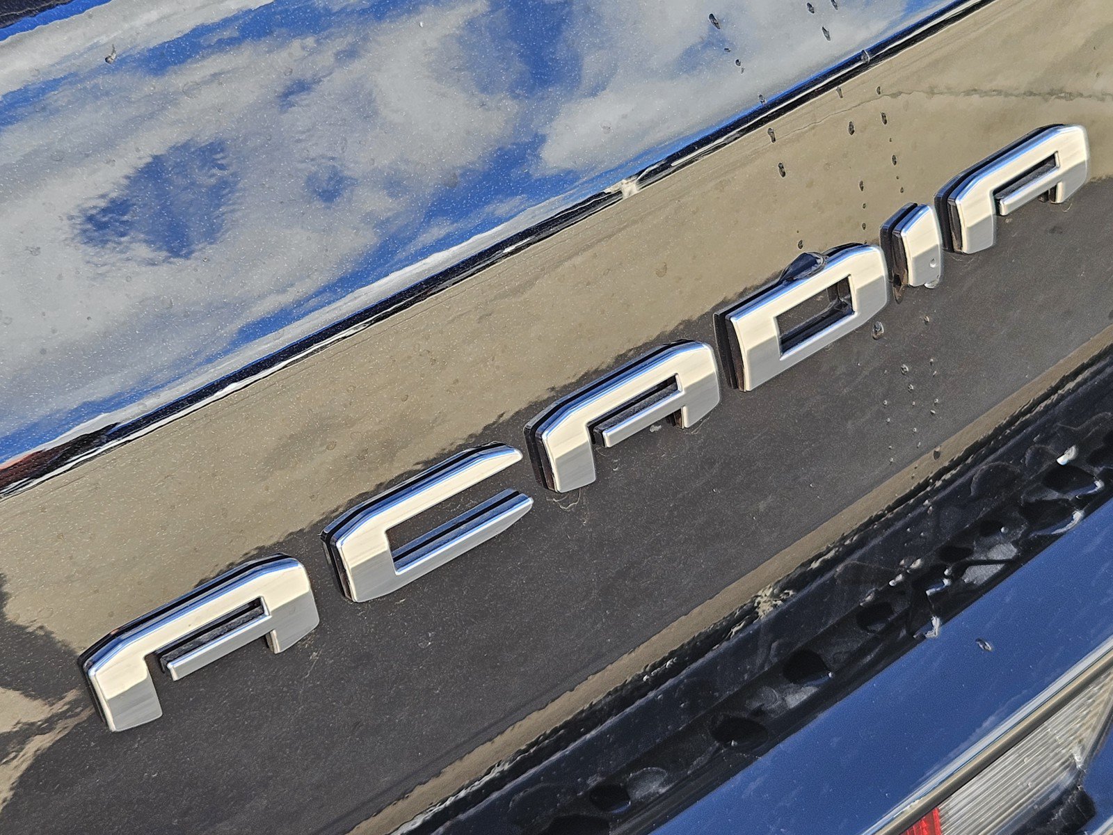 New 2027 GMC Acadia Denali Ultimate FWD image 8
