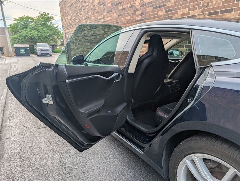 Used 2012 Tesla Model S RWD image 21