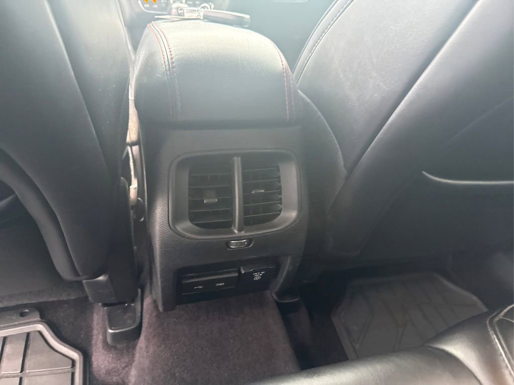 Used 2019 Jeep Cherokee Trailhawk w/ Cold Weather Group AWD/4WD image 18