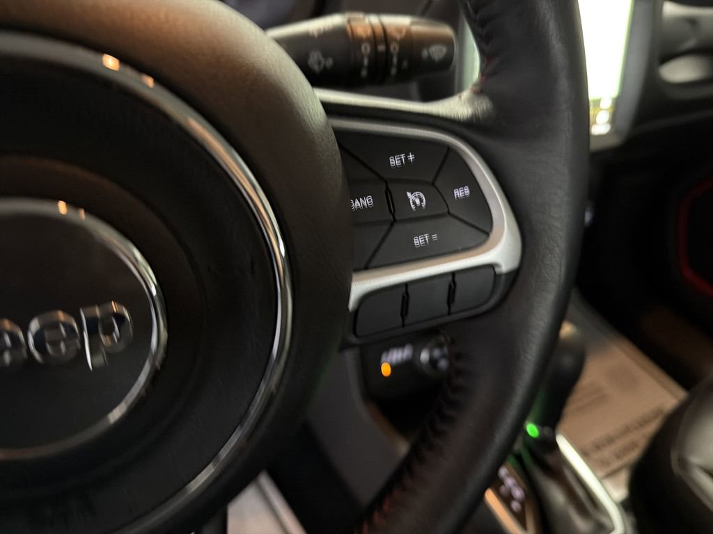 Used 2023 Jeep Renegade Trailhawk w/ Trailhawk Elite Group image 20