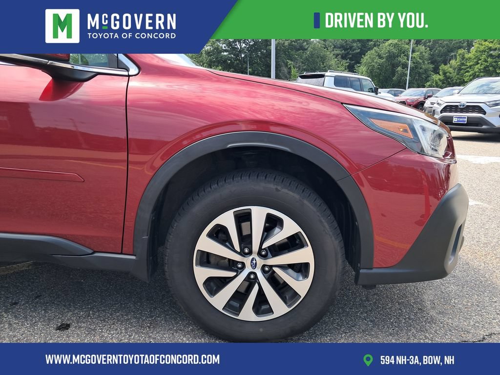 Used 2022 Subaru Outback Premium AWD/4WD image 12