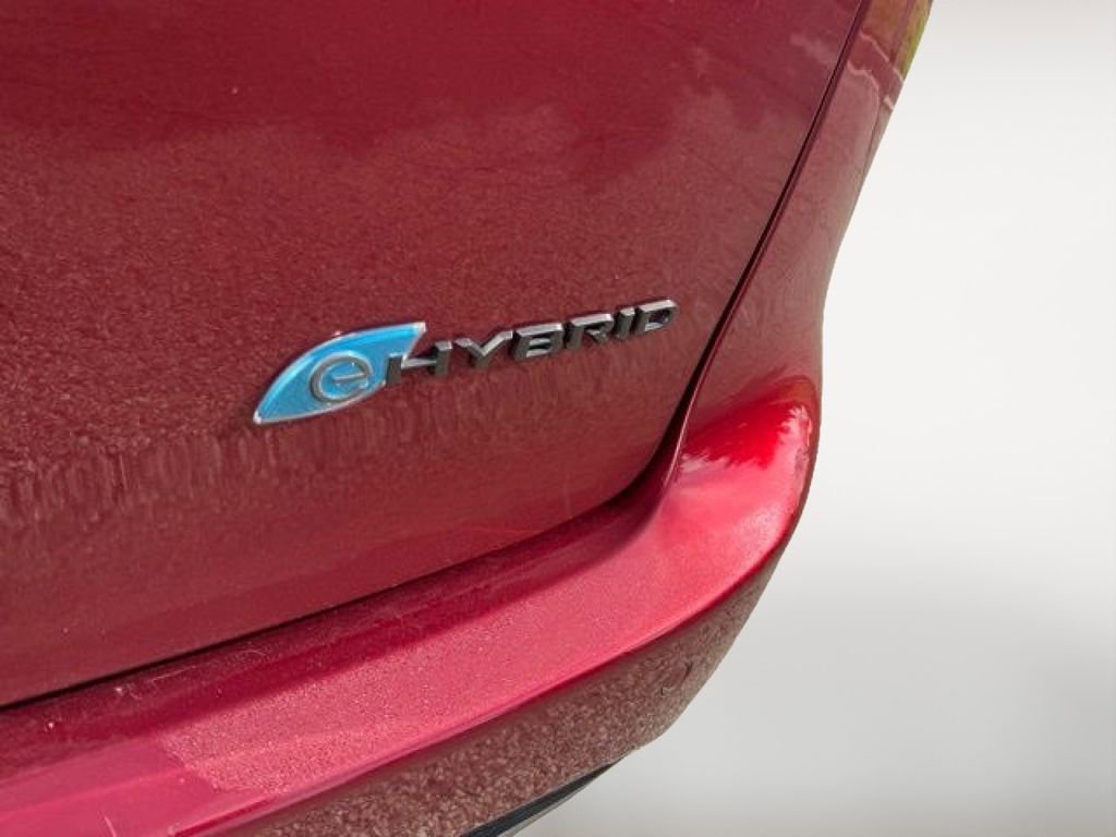 Used 2020 Chrysler Pacifica Limited w/ Advanced Safetytec Group FWD image 48