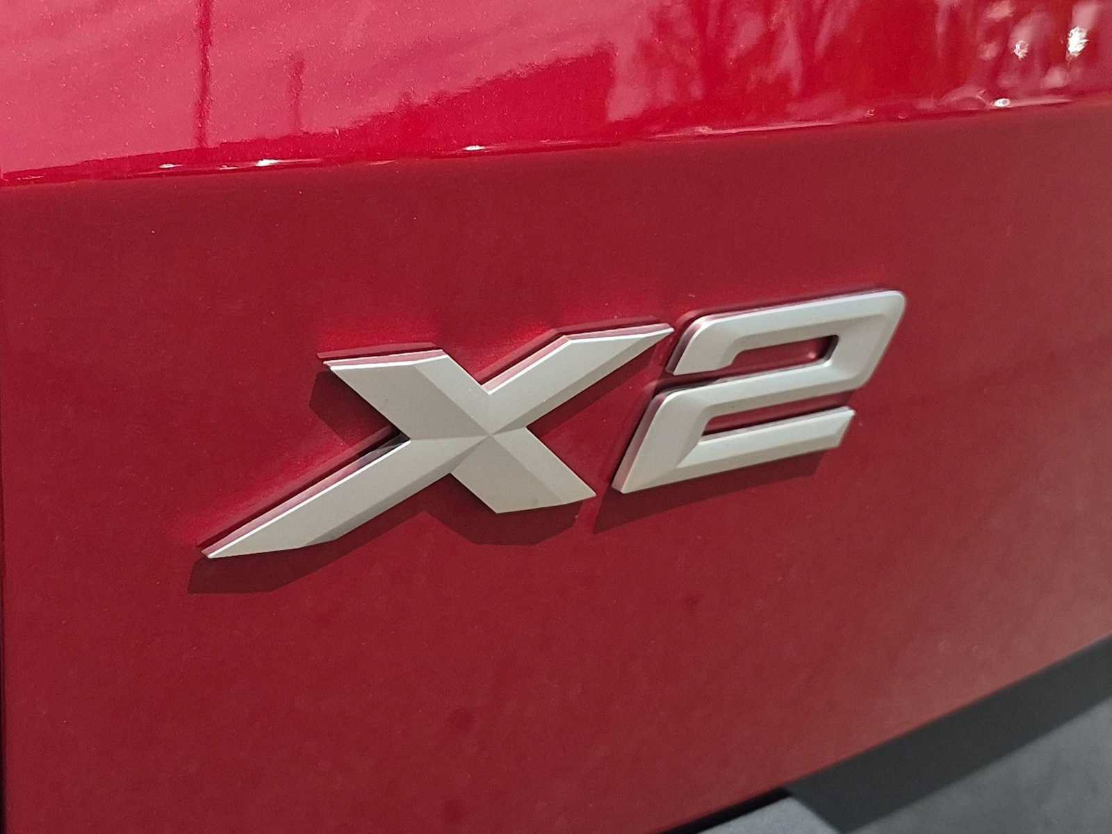 Used 2026 BMW X2 xDrive28i AWD/4WD image 12