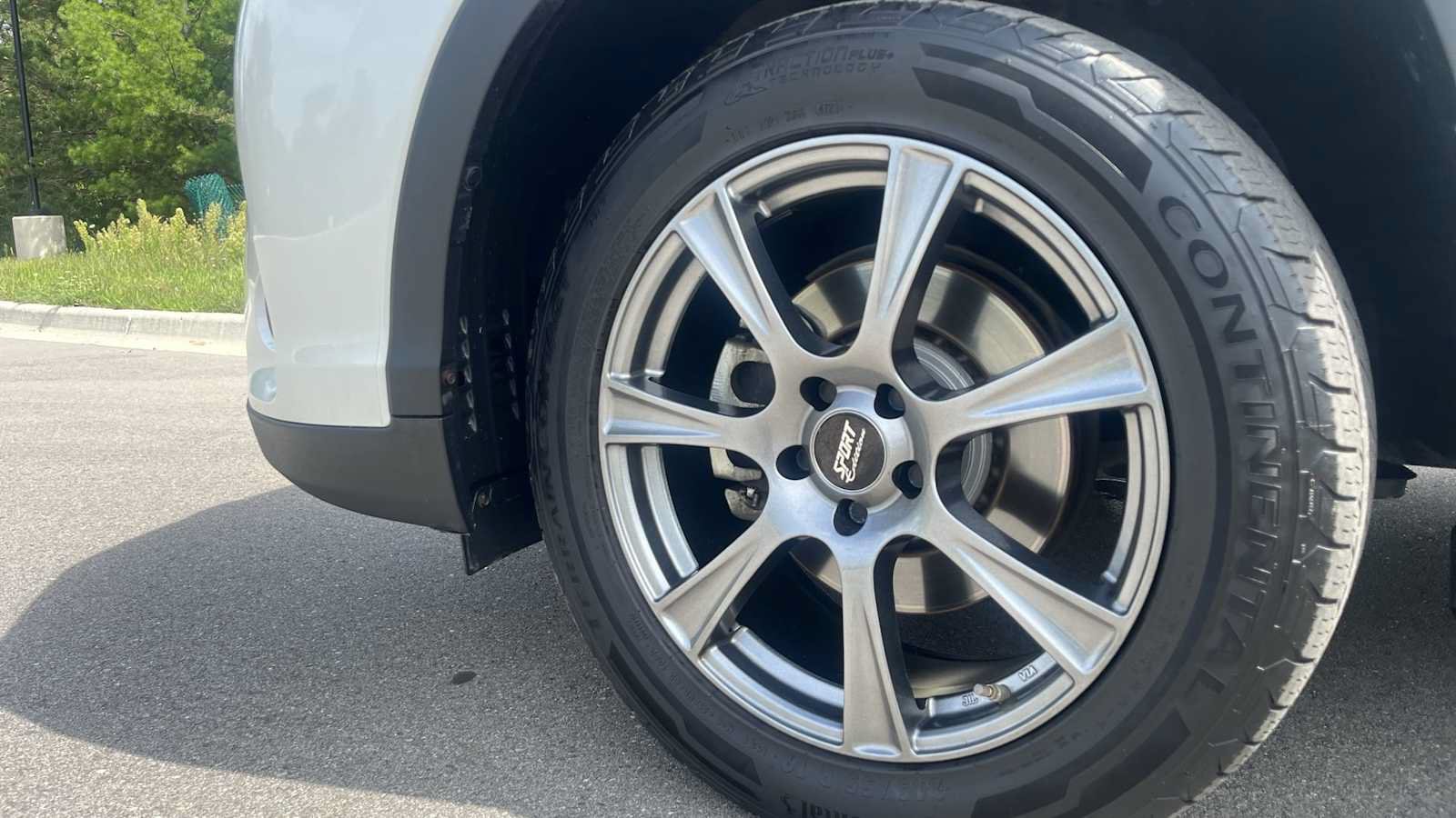 Used 2019 Toyota Highlander Limited AWD/4WD image 26