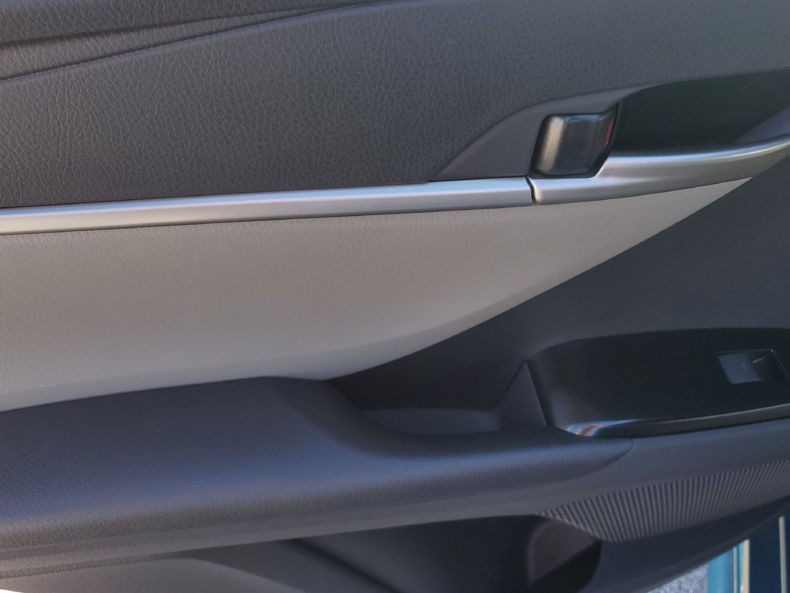 New 2026 Toyota Camry SE w/ Convenience Package FWD image 15