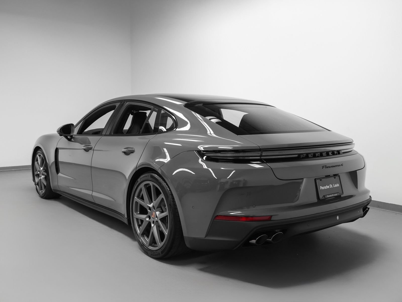 New 2026 Porsche Panamera 4 AWD/4WD image 3