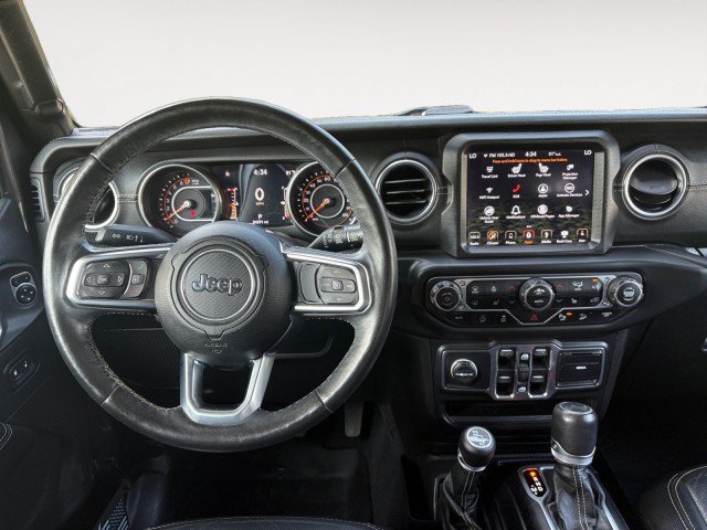 Used 2018 Jeep Wrangler Unlimited Sahara w/ Dual Top Group AWD/4WD video 2