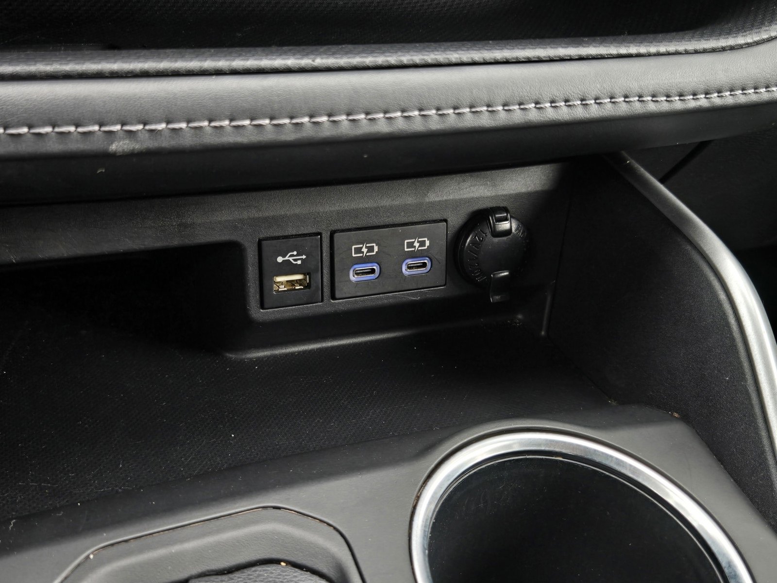 Certified 2022 Toyota Highlander XLE image 21