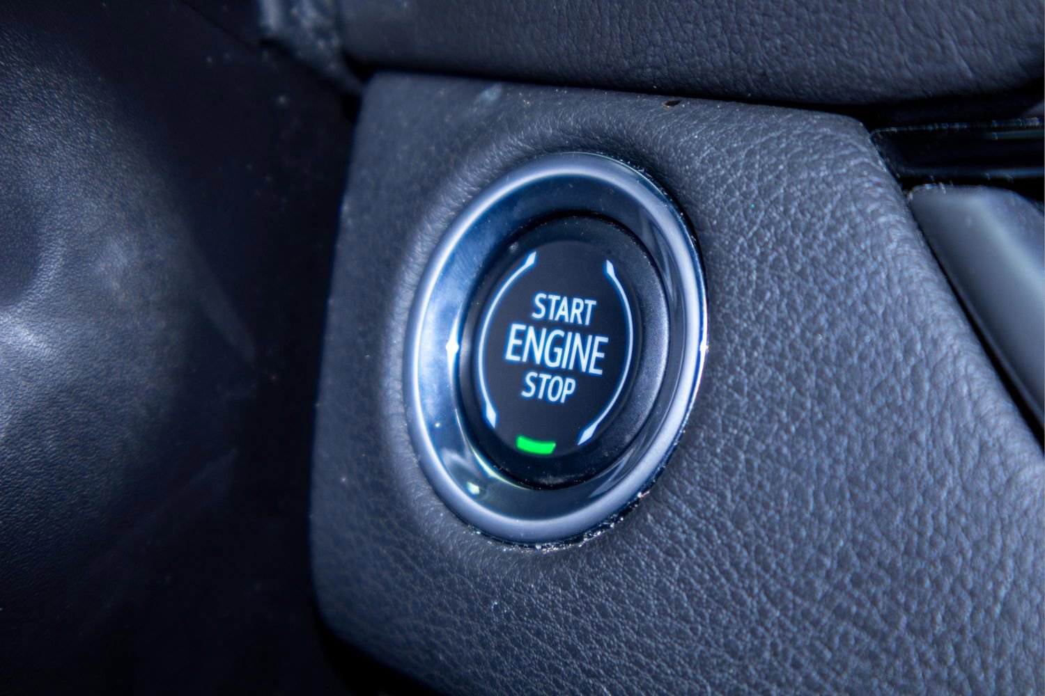 Used 2024 Cadillac XT4 Premium Luxury AWD/4WD image 26