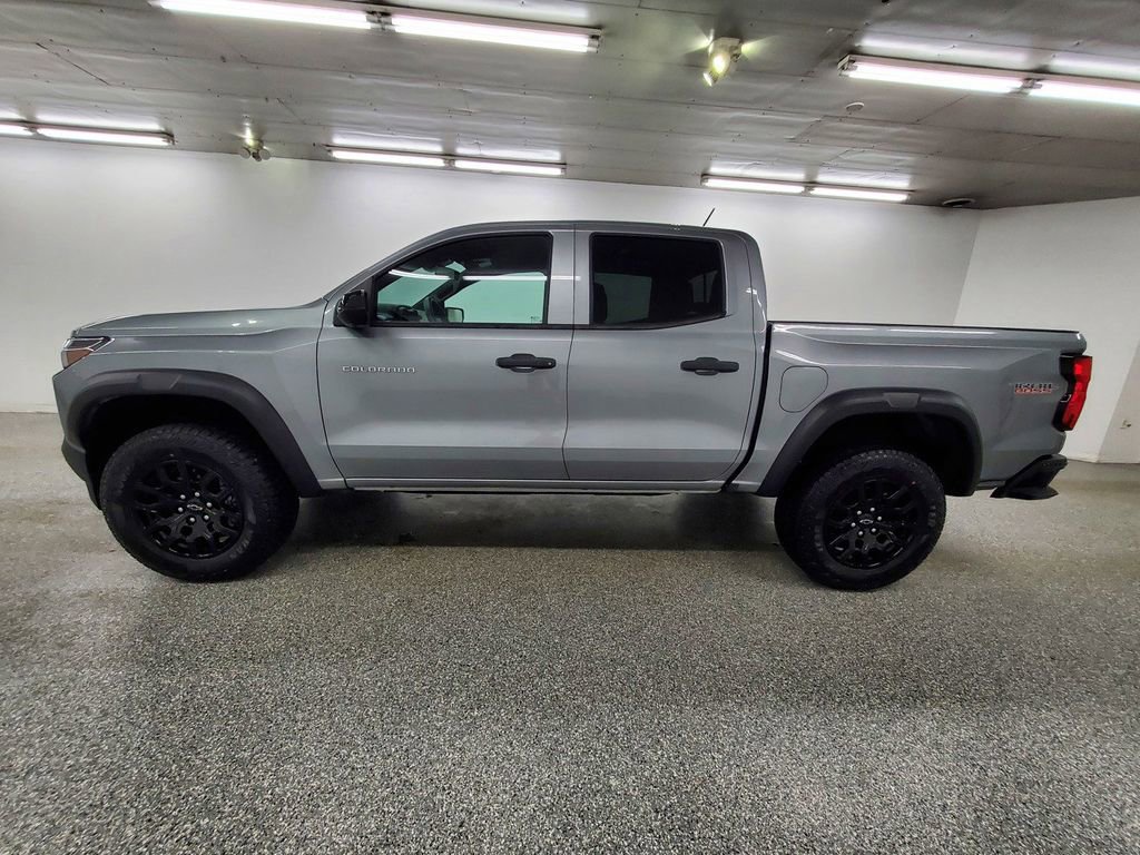 Used 2023 Chevrolet Colorado Trail Boss w/ Technology Package image 9