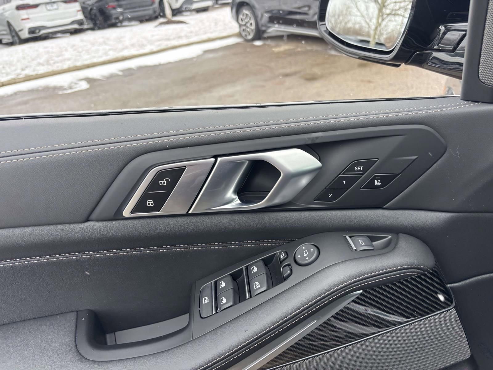 New 2026 BMW X5 M60i w/ Executive Package image 12