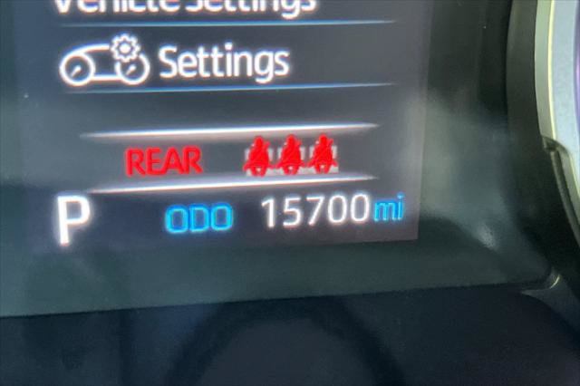 Certified 2022 Toyota RAV4 LE AWD/4WD image 28