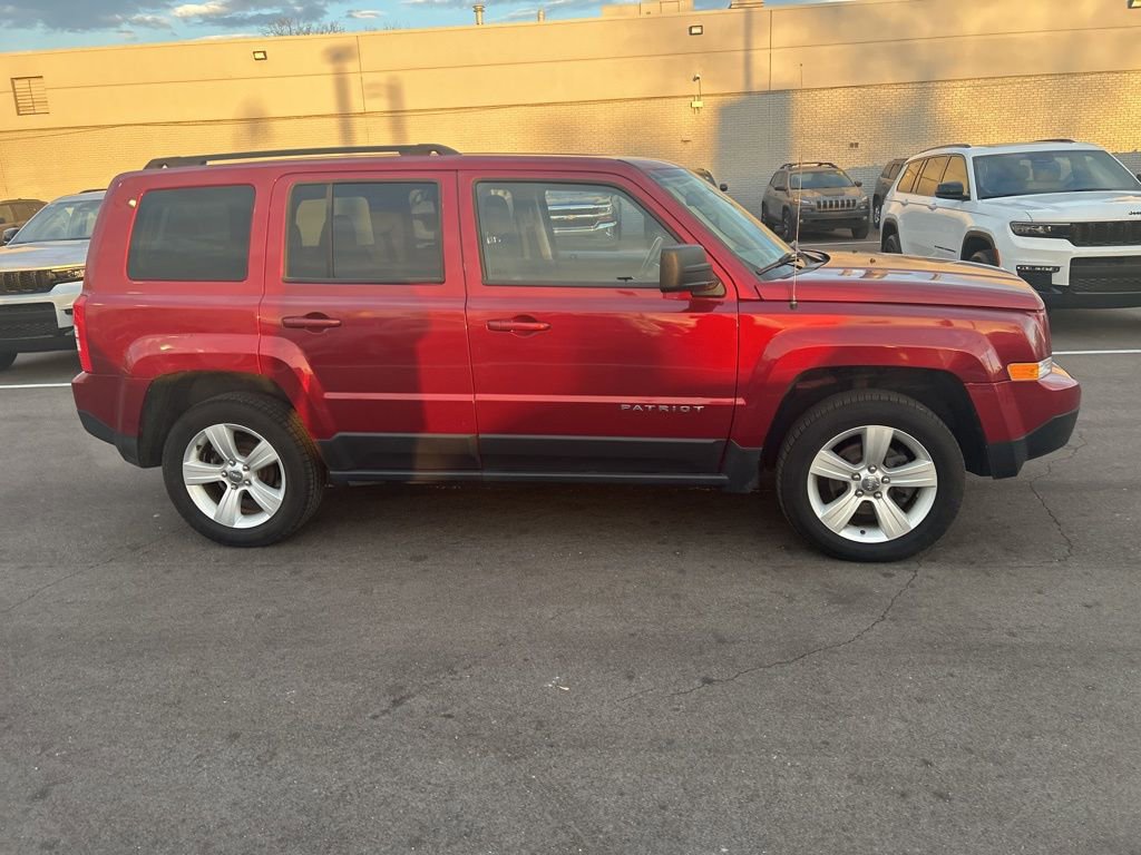 Used 2014 Jeep Patriot Latitude image 4