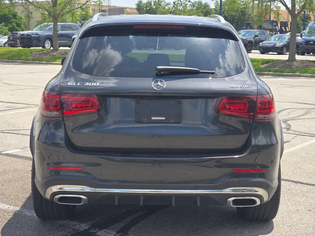 Used 2022 Mercedes-Benz GLC 300 4MATIC image 17