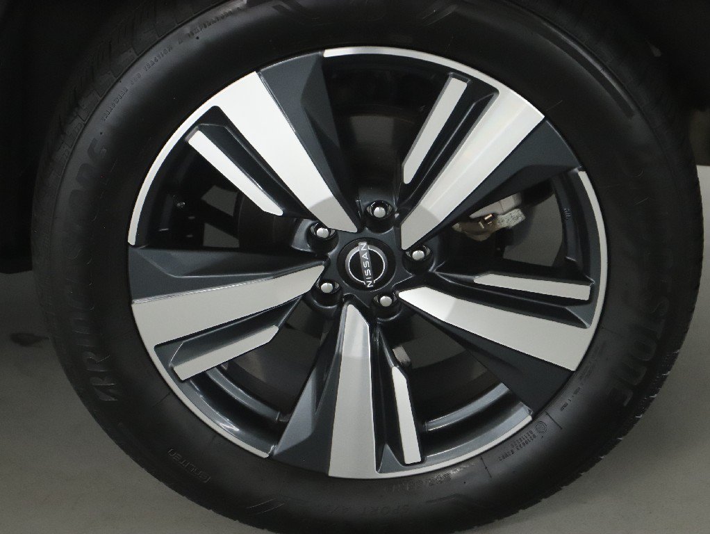 Certified 2023 Nissan Rogue SL w/ SL Premium Package AWD/4WD image 43