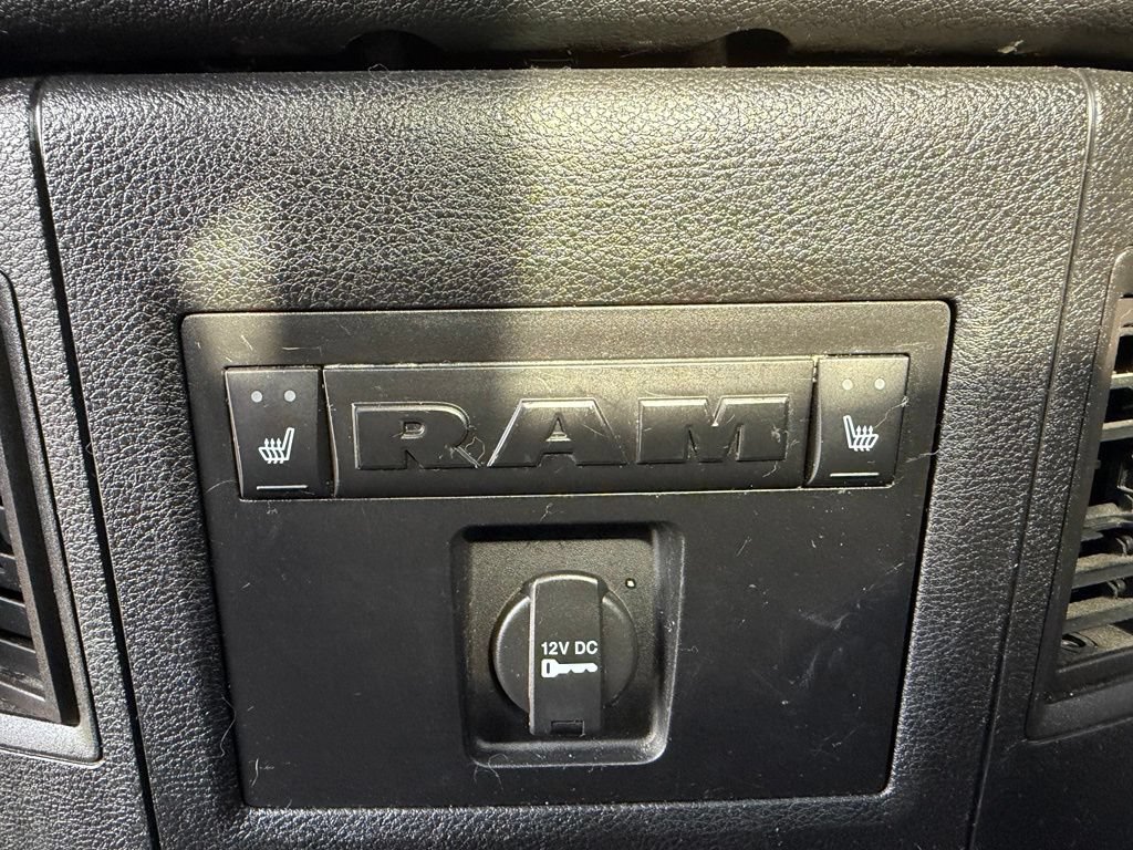 Used 2016 RAM 1500 Limited AWD/4WD image 15