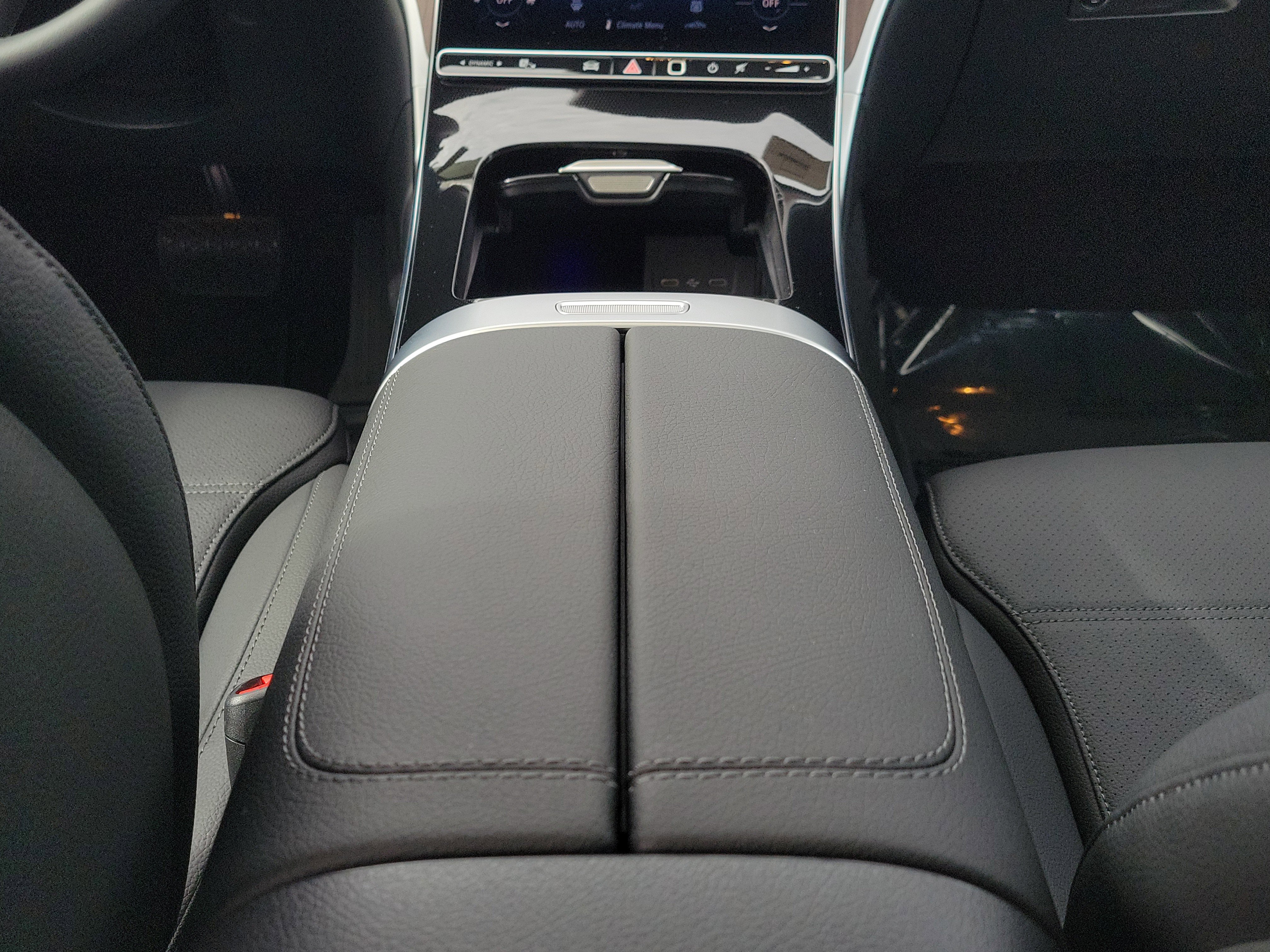 Certified 2026 Mercedes-Benz C 300 Sedan image 11