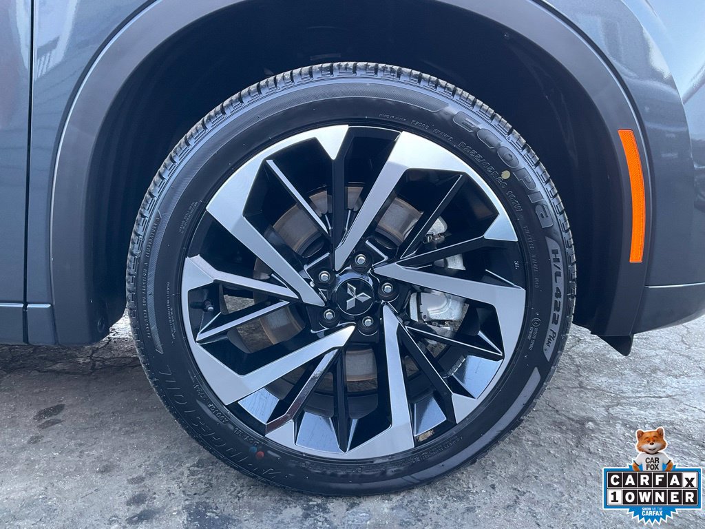 Used 2025 Mitsubishi Outlander SEL AWD/4WD image 92