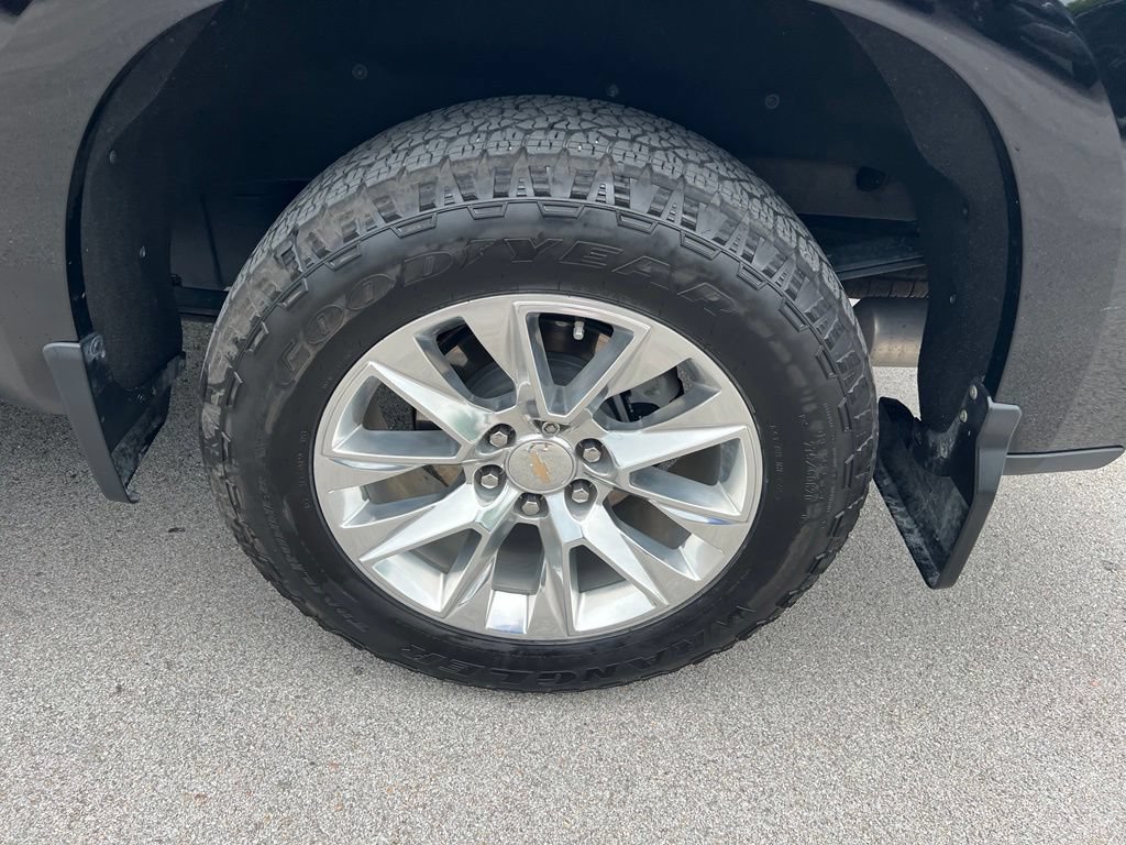 Used 2020 Chevrolet Silverado 1500 LTZ w/ LTZ Premium Package AWD/4WD image 20