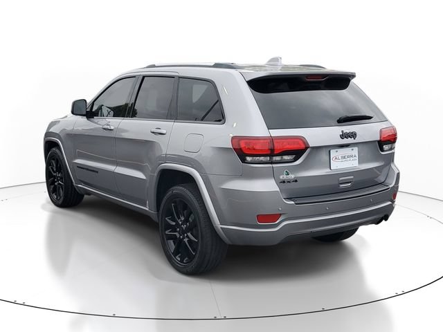 Used 2021 Jeep Grand Cherokee Altitude AWD/4WD image 3