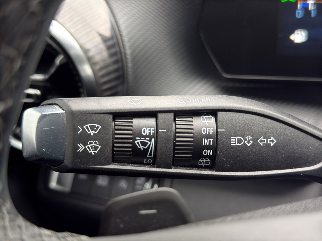 Used 2026 Chevrolet Equinox LT w/ Convenience Package II image 19