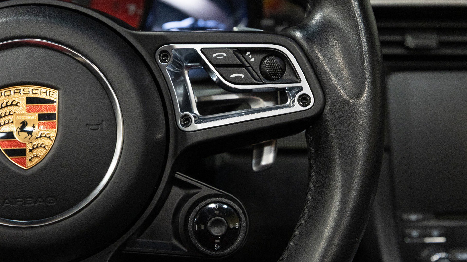 Used 2019 Porsche 911 Carrera 4 GTS image 57