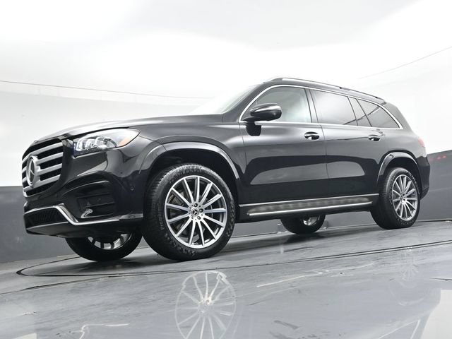 Used 2026 Mercedes-Benz GLS 450 4MATIC image 37